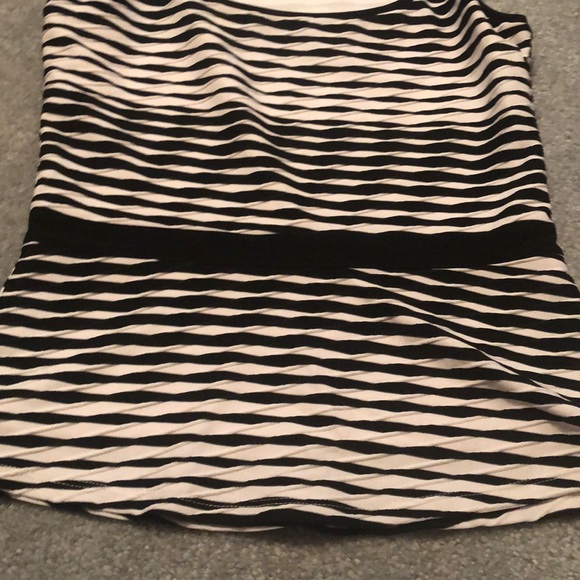 WHBM top - Picture 3 of 4